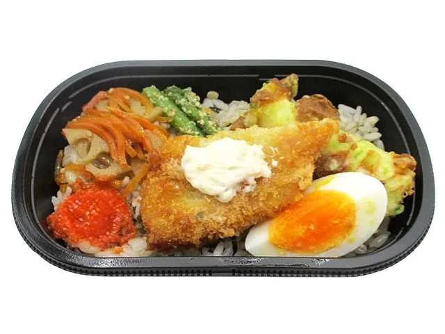 ５種おかずのわかめ御飯（もち麦）の公式商品画像