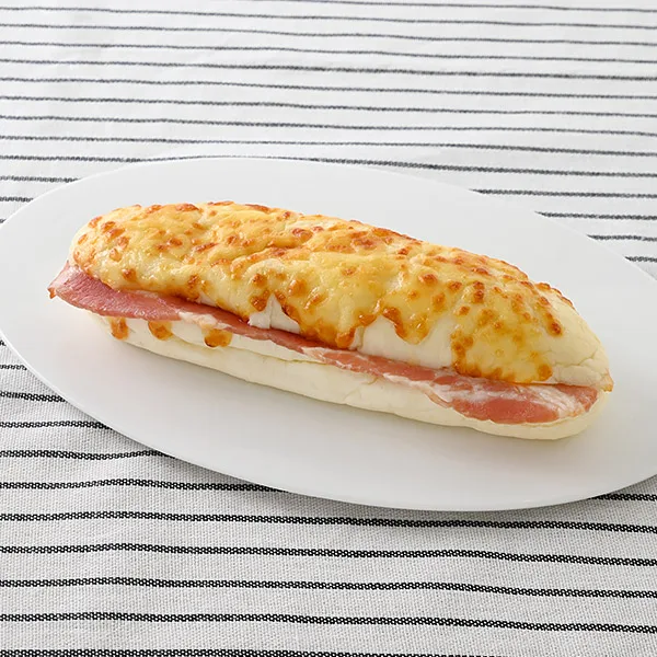 【四国】ホットサンド 焦がしチーズとベーコンのパニーニの公式商品画像