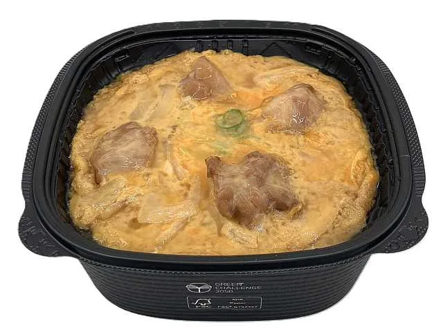 東北限定 炭火焼鳥とふわとろ卵の親子丼の公式商品画像