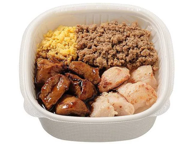 炭火焼き鳥丼の公式商品画像